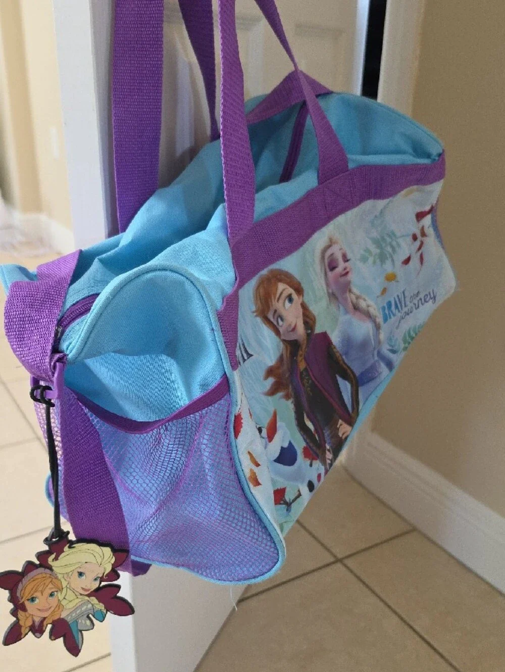 DISNEY FROZEN II Kids Duffel Bag - Elsa, Anna & Olaf!